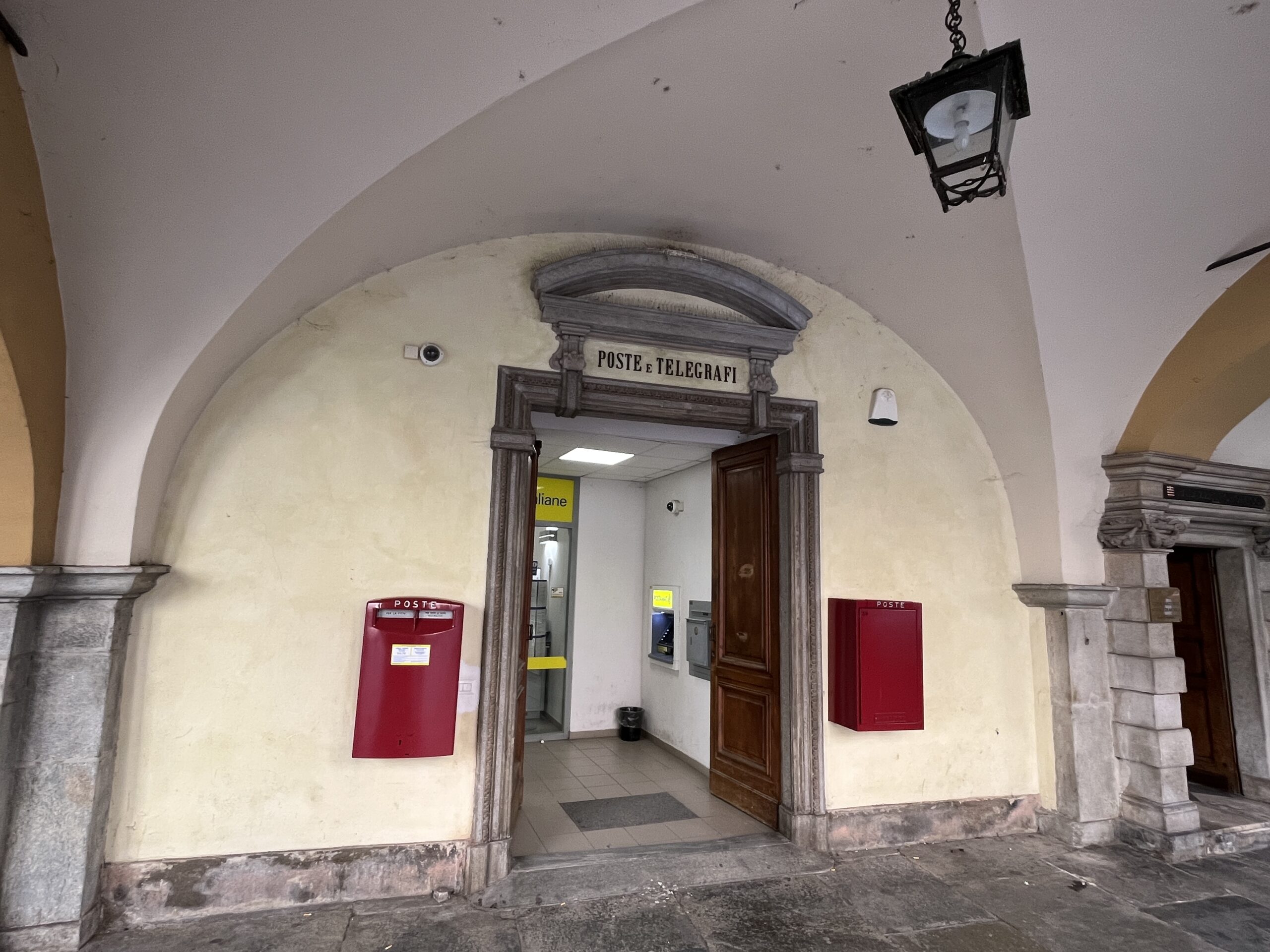 Cuneo - Ufficio postale via Roma