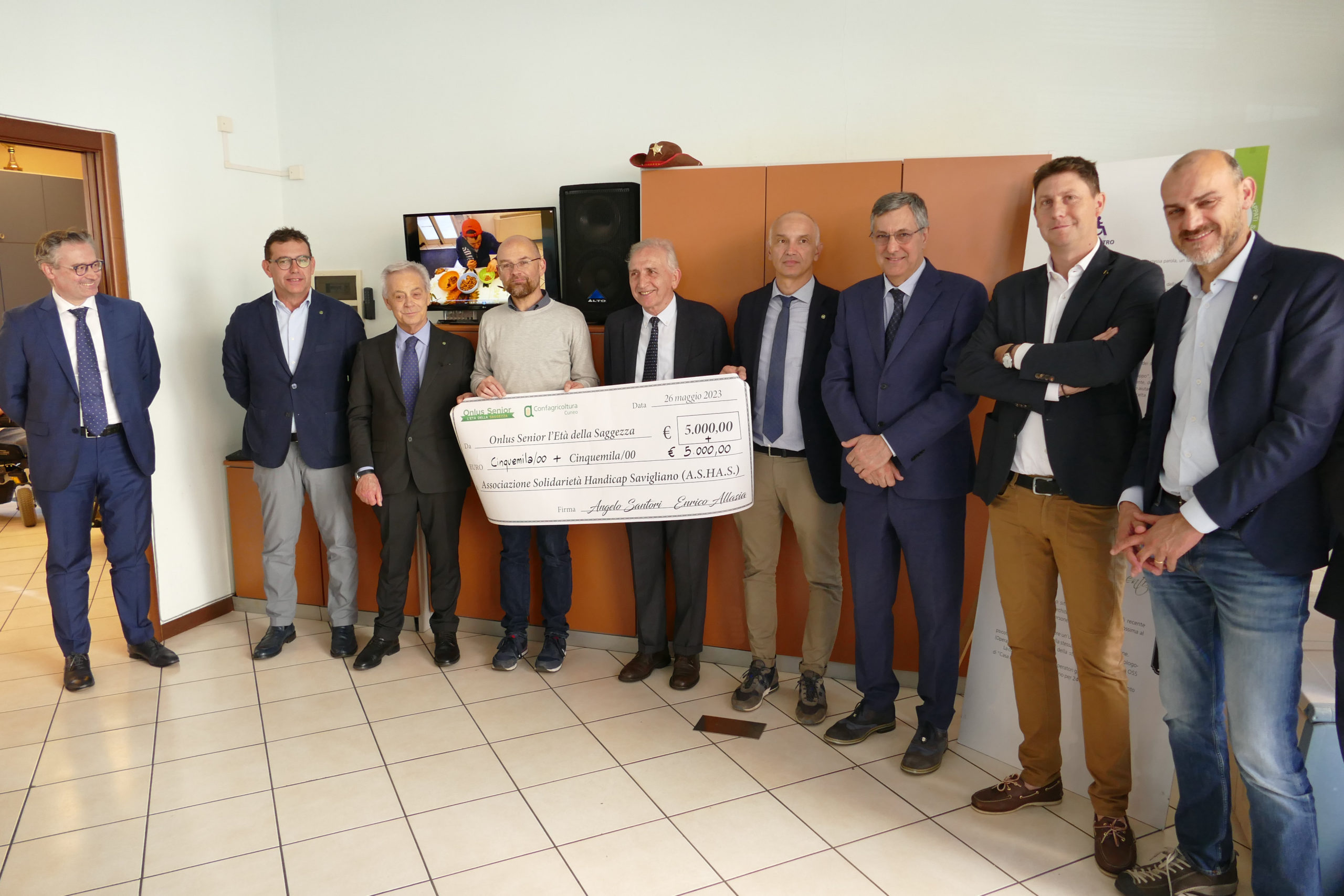 Donazione_Confagricoltura_Ashas_01-scaled
