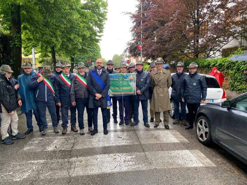 Luca Robaldo all'Adunata degli Alpini a Udine