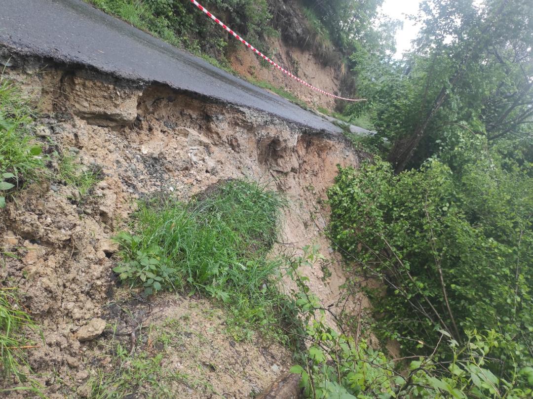 rifreddo frana in via Devesio