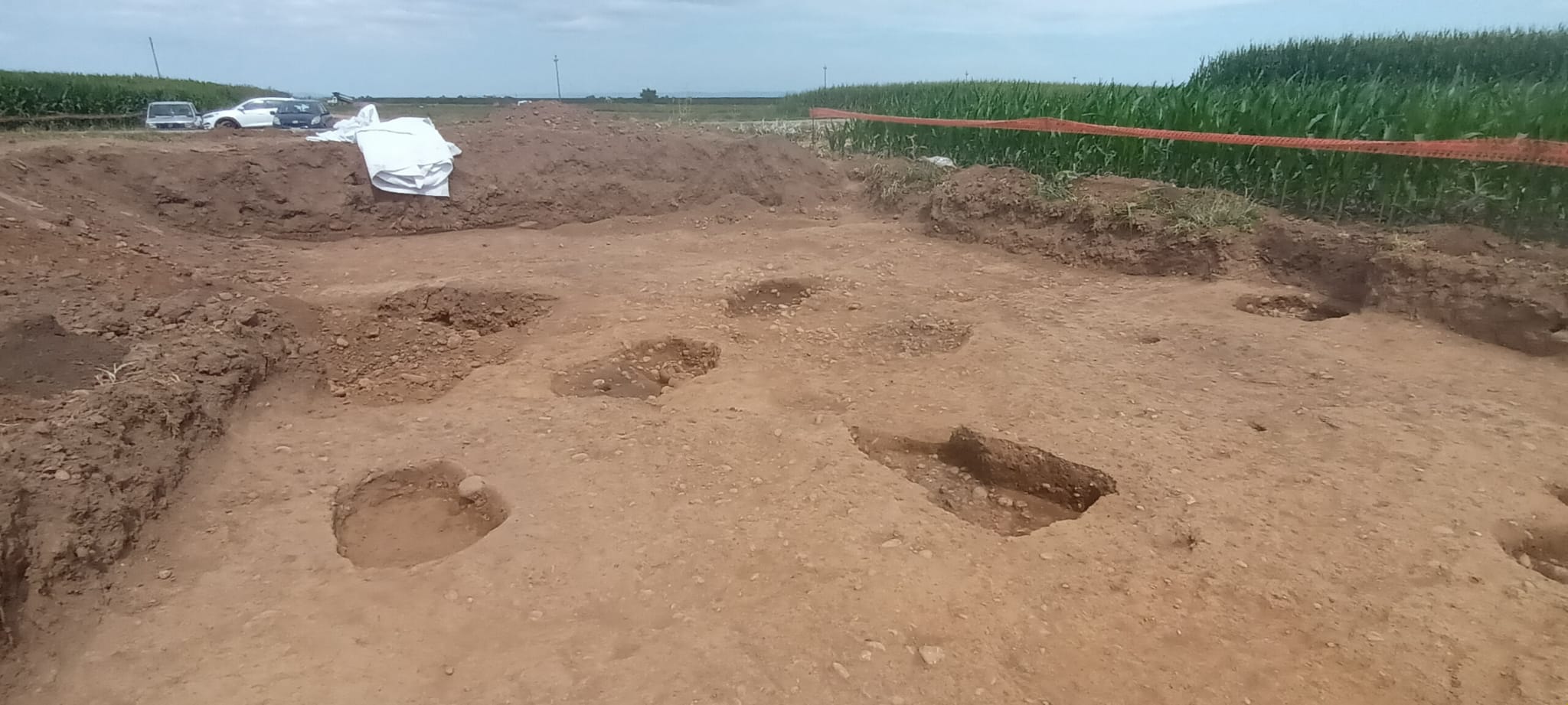 Castelletto Stura, rinvenimento tombe romane