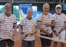 La Guida - Il tennis giocato con le racchette di legno torna in campo a Cuneo