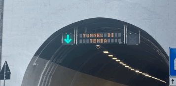 La Guida - Tunnel di Tenda, 1.406 veicoli transitati lunedì nel primo giorno a fasce orarie